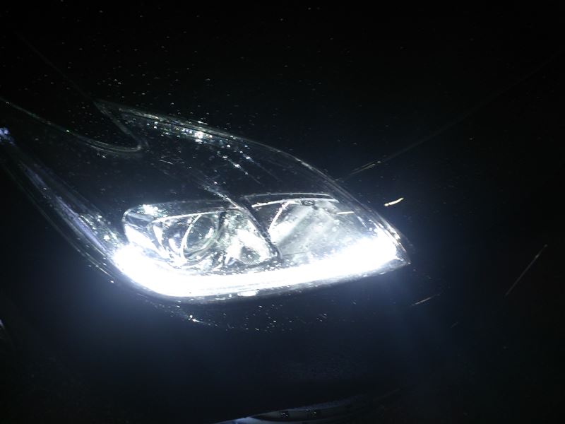 トヨタ(純正) 後期 HID ヘッドライト ユニット のパーツレビュー 