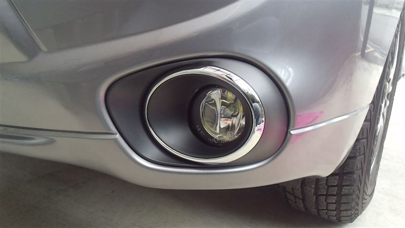 三菱自動車(純正) フォグランプベゼル のパーツレビュー