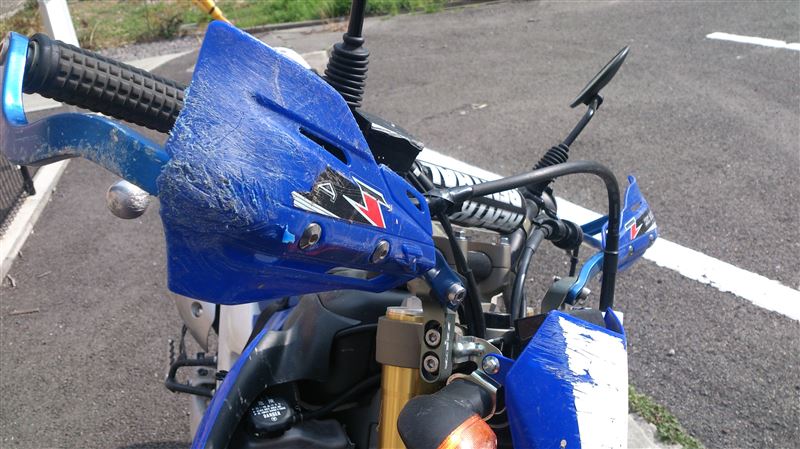 Zeta アーマーハンドガードベントタイプ Xcプロテクター のパーツレビュー Wr250r ズタ みんカラ