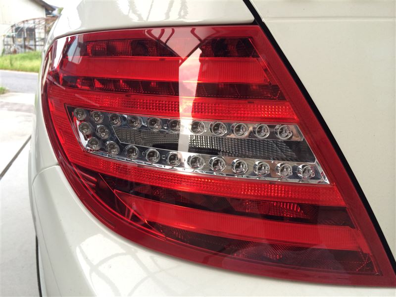 メルセデスベンツ用の左右のテールライト,左と右,W204,c180,c200