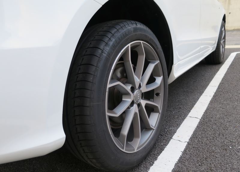 Audi純正(アウディ) RSQ3純正5ツインスポークホイール のパーツ Audi純正(アウディ) RSQ3純正5ツインスポークホイール のパーツ