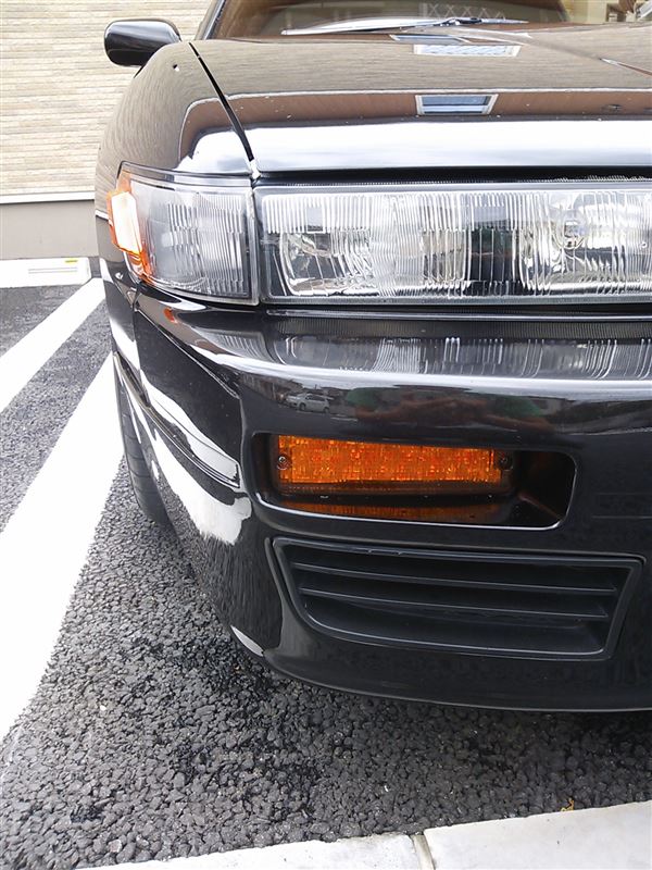 日産(純正) フロントウインカー&コーナーレンズ のパーツ