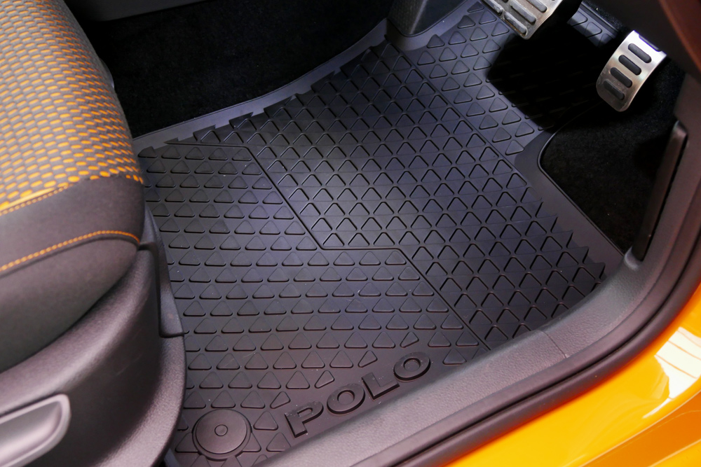 Vw フォルクスワーゲン純正 ラバーマット のパーツレビュー クロスポロ Tanomaru みんカラ