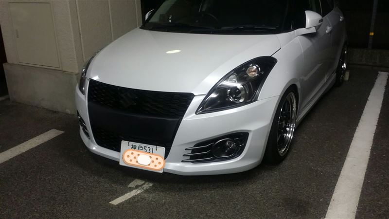スズキ スイフトスポーツ zc32s 純正フロントグリル 引き取りも