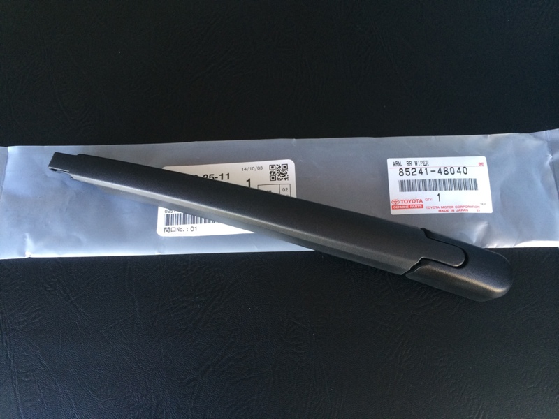 471円 驚きの価格が実現 トヨタ ツーリングハイエース KCH.RCH4# H11.8〜H14.5 RACING BLADE ワイパー リア1本 471円 驚きの価格が実現 トヨタ ツーリングハイエース KCH.RCH4# H11.8〜H14.5 RACING BLADE ワイパー リア1本