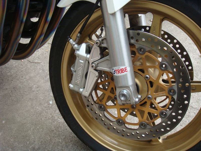 大人気 ブレンボキャリパーCB1300SFボルドール用 ienomat.com.br