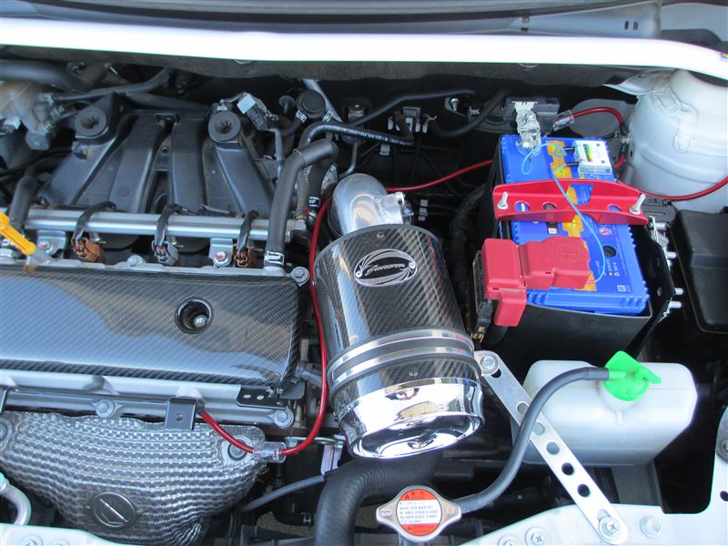 SIMOTA RACING CARBON CHARGER INTAKE SYSTEM Ⅱ のパーツ