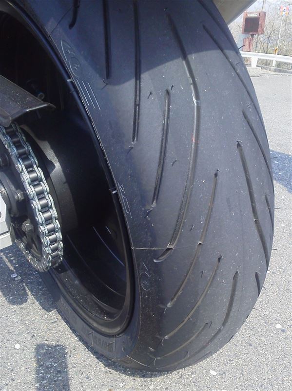 Michelin パイロットパワー3 のパーツレビュー Zrx10s せんの206 みんカラ Michelin パイロットパワー3 のパーツレビュー Zrx10s せんの206 みんカラ