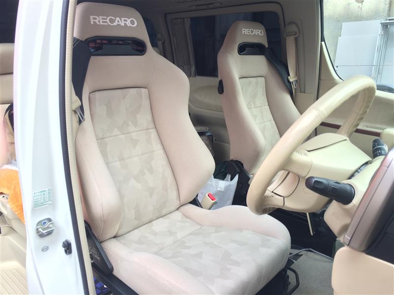 RECARO SR-VF Plus2 のパーツレビュー | エルグランド(TM-F) | みんカラ