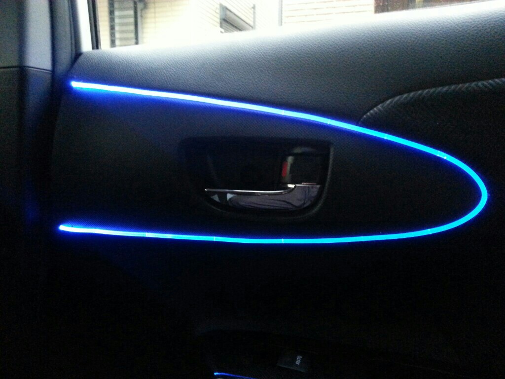 エーモン ラインイルミライン発光チューブ 専用led 青 のパーツレビュー ウィッシュ うむうむ みんカラ