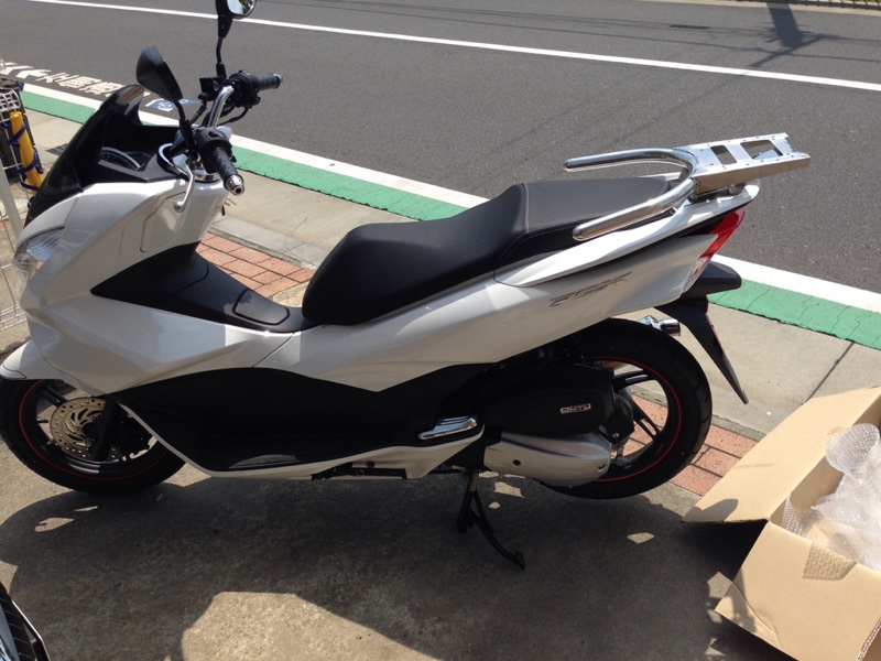 ウイルズィン リアボックス用ベースブラケット付きタンデムバー ブライアントタイプ のパーツレビュー Pcx Tatuya Ta Tu Ya みんカラ