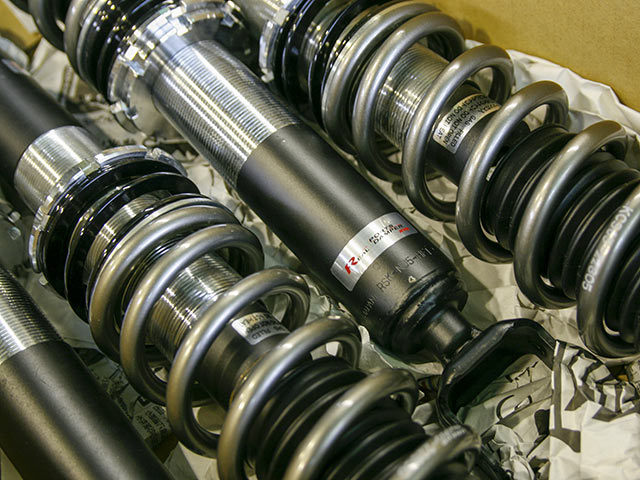 KYB / カヤバ Real Sports Damper spec TR のパーツレビュー
