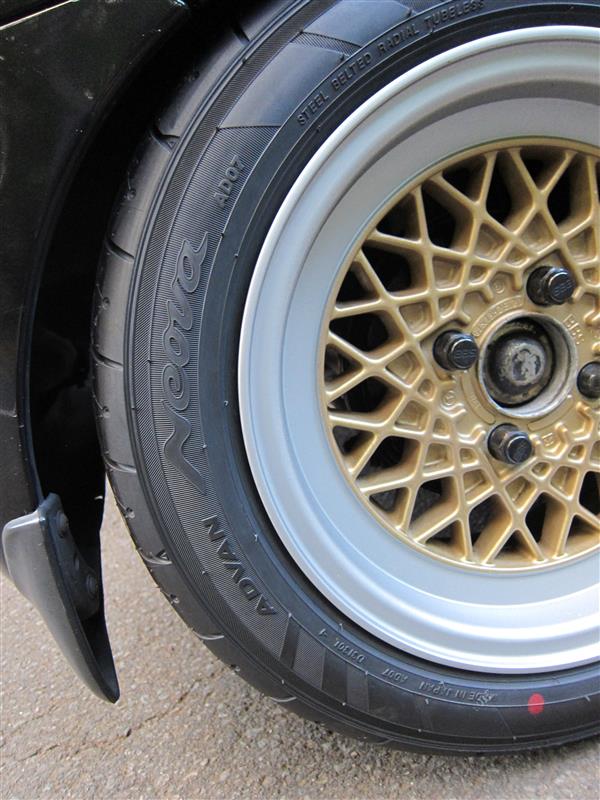 YOKOHAMA ADVAN Neova AD07 165/60R13 のパーツレビュー
