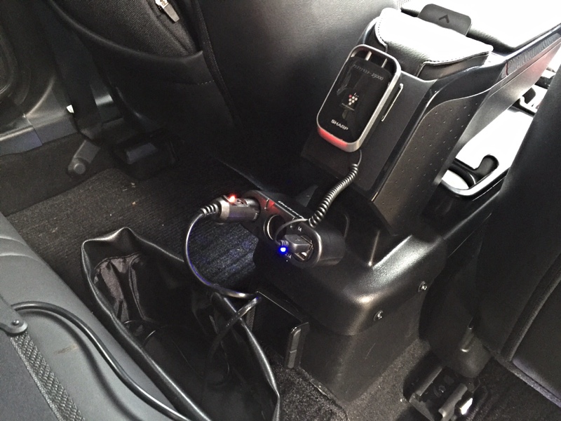 オウルテック 2連シガーソケット分配器 Usb2ポート搭載 合計3 1a 12v 24v車対応 ブラック 直挿し のパーツレビュー Cx 3 Snow3352 みんカラ オウルテック 2連シガーソケット分配器 Usb2ポート搭載 合計3 1a 12v 24v車対応 ブラック 直挿し のパーツレビュー Cx 3 Snow3352 みんカラ
