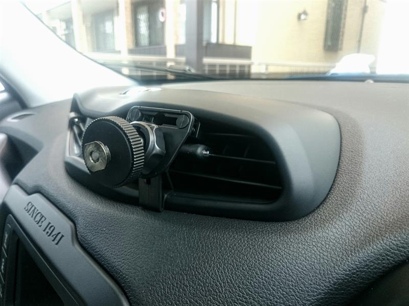 Movaics モバイクス 楽ナビ 楽navi ポータブルタイプ用 エアコンルーバー 車載用取付スタンド 06 Tv のパーツレビュー レネゲード ｈｉｒｏ ９２ みんカラ