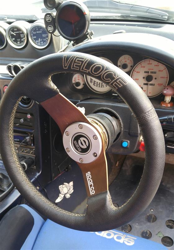 sparco STEERING WHEEL TUNING L275 VELOCE のパーツレビュー