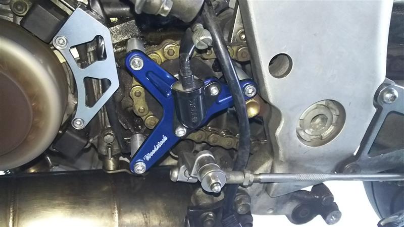 Woodstock フロントスプロケットカバー のパーツレビュー | NSR250R(KOTOKO) | みんカラ Woodstock フロントスプロケットカバー のパーツレビュー | NSR250R(KOTOKO) | みんカラ