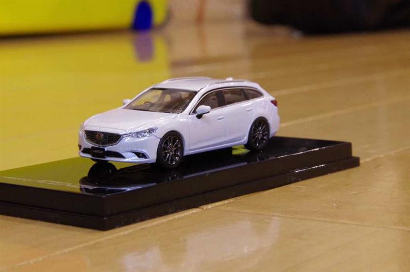 マツダコレクション モデルカー 1/64 アテンザ 2015 ワゴン