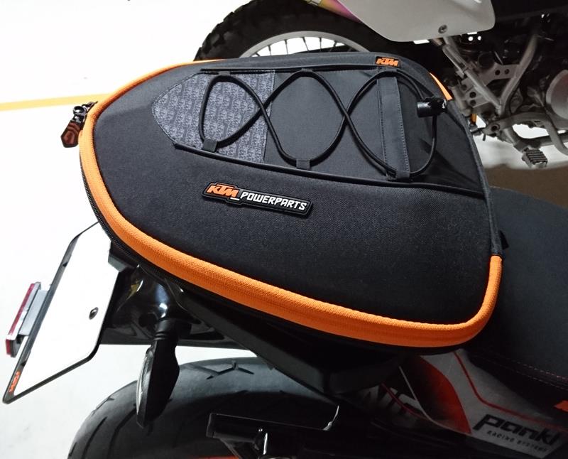 KTM Power Parts リアバッグ”スモール” のパーツレビュー | 250DUKE KTM Power Parts リアバッグ”スモール” のパーツレビュー | 250DUKE