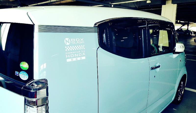 デカール工房ラテ Nbox Slash用 デカール エンブレム風 のパーツレビュー Nボックススラッシュ Earth Blue みんカラ