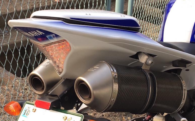 レオビンチ SBK オーバルカーボン のパーツレビュー | YZF-R1(G
