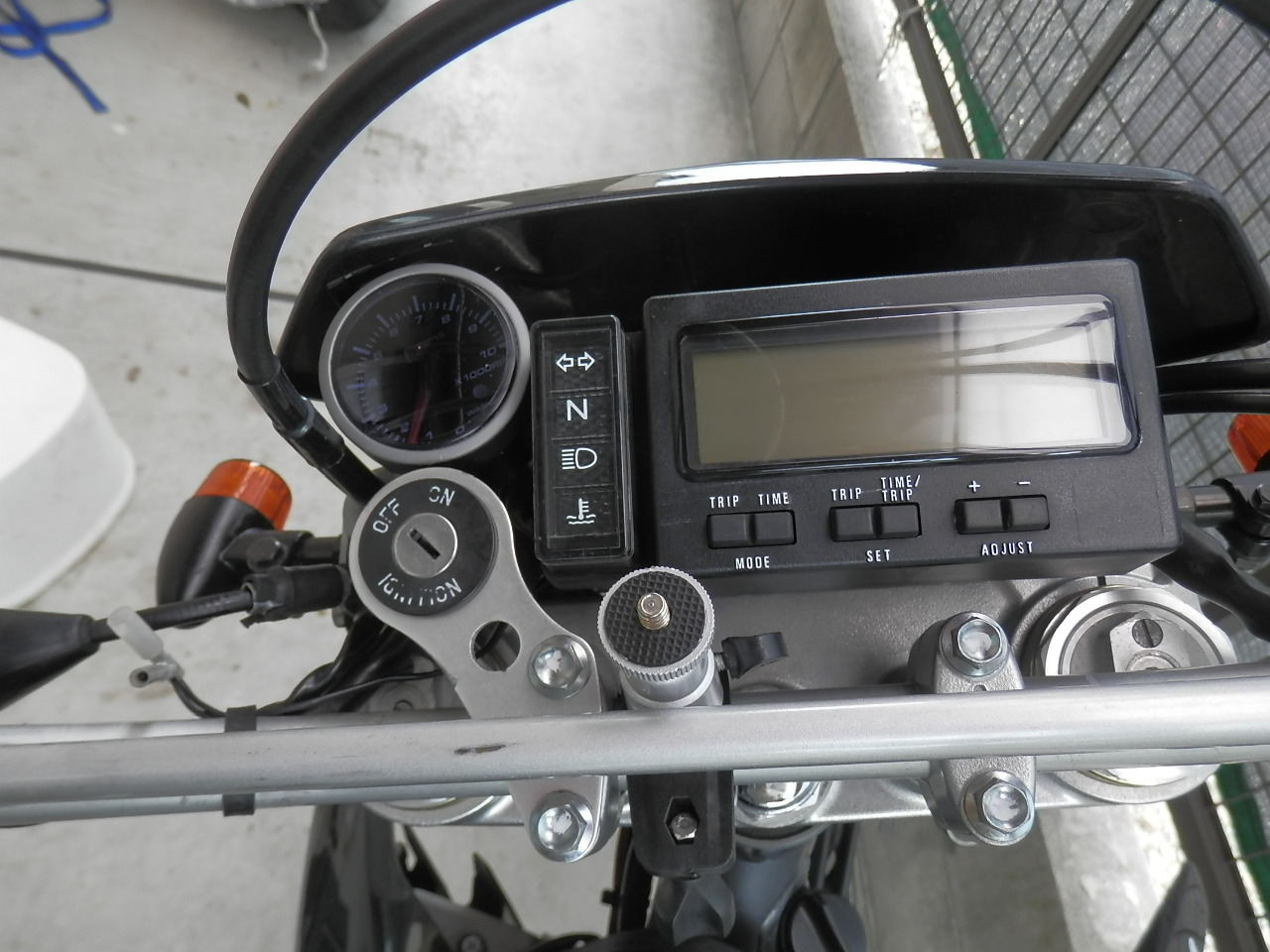 2005 SUZUKI DRZ 400S DRZ400 SPEEDOMETER 34100-29F21 FITS