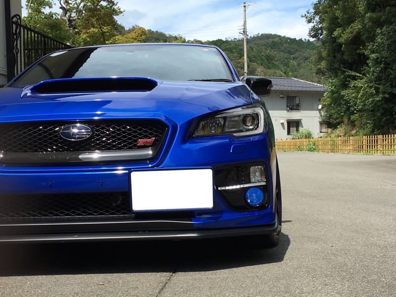 YR-Advance ナンバーオフセットステー WRX STI VAB - YouTube