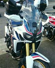 Crf1000l アフリカツイン カスタムまとめ おすすめのカスタムはこれだ エアロ ホイール Ledなど みんカラ
