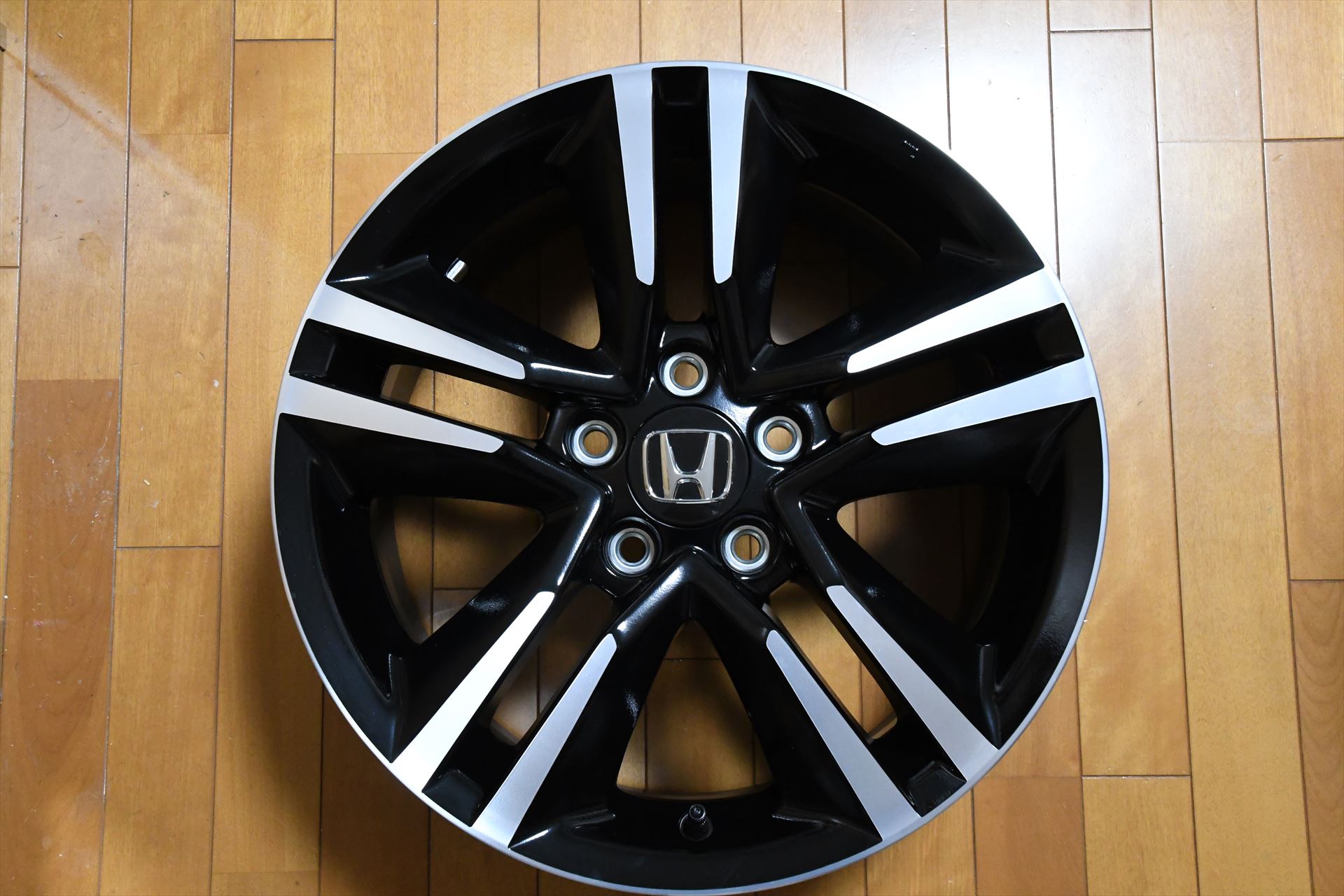 ホンダ 純正 純正17インチアルミホイール のパーツレビュー オデッセイハイブリッド チャピオくん みんカラ
