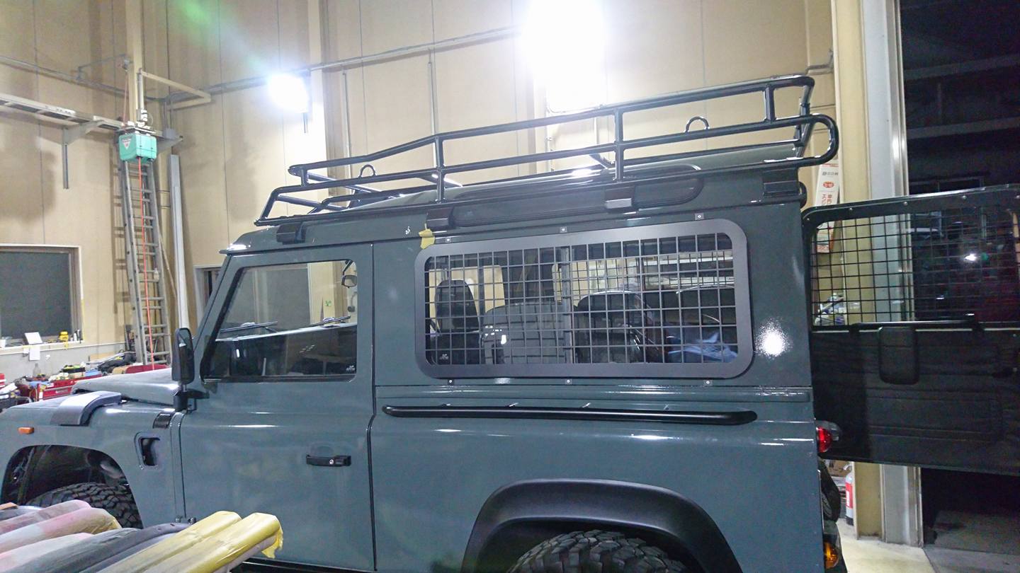 でおすすめアイテム。 新品 LAND ROVER ディフェンダー リア スライド ウィンドウ キット - 外国自動車用パーツ