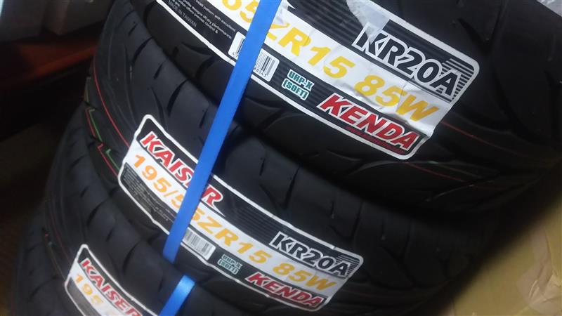 KENDA KAISER KR20 195/55R15 のパーツレビュー | シビック