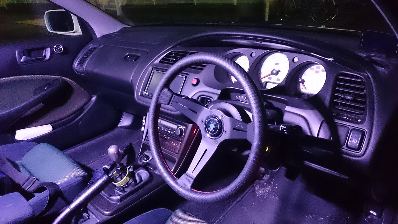 NARDI CLASSIC LEATHER SPORTS TYPE ラリー パンチングレザー