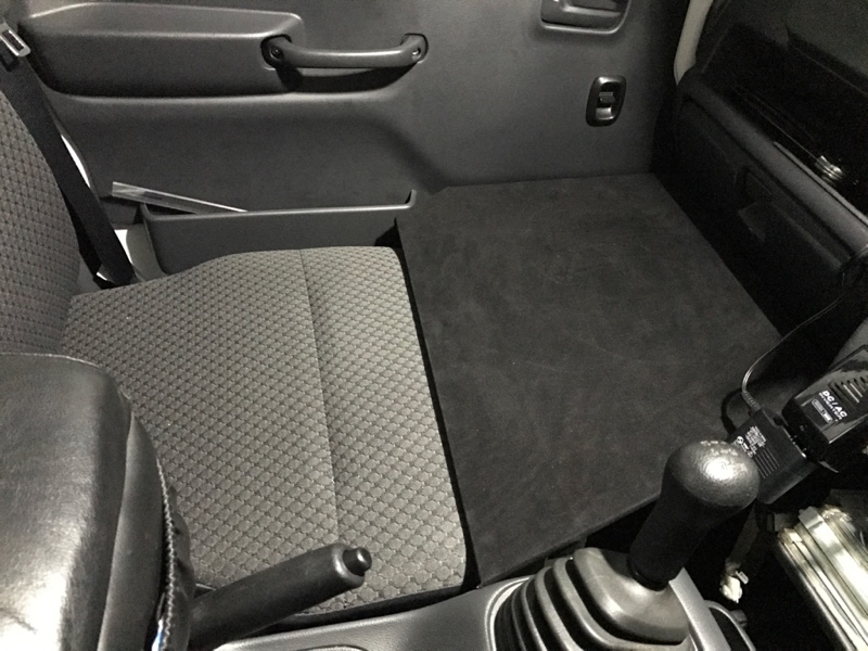 523works 助手席用 荷物置きテーブル のパーツレビュー キャリイ 523 ごにさん みんカラ 523works 助手席用 荷物置きテーブル のパーツレビュー キャリイ 523 ごにさん みんカラ