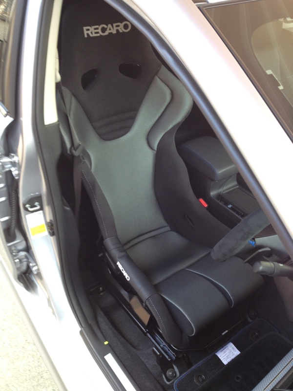 RECARO RS-G SK2 のパーツレビュー | レヴォーグ(ryujiSp