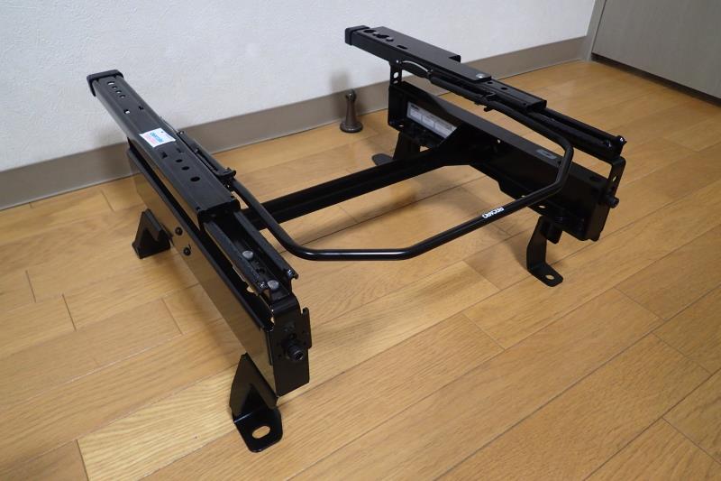 RECARO ベースフレーム NISSAN エクストレイル T31 レカロ RECARO レカロシート ベースフレーム ニッサン