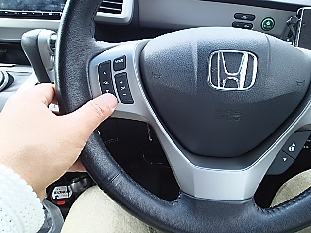 ホンダ 純正 ステアリングスイッチ のパーツレビュー フリードハイブリッド こずけん みんカラ ホンダ 純正 ステアリングスイッチ のパーツレビュー フリードハイブリッド こずけん みんカラ