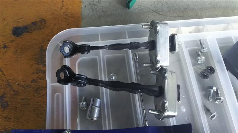 日産(純正) CHECK LINK ASSY のパーツレビュー | スカイライン