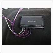 R150X2 Rockford Fosgate(ロックフォードフォスゲート)のアンプ