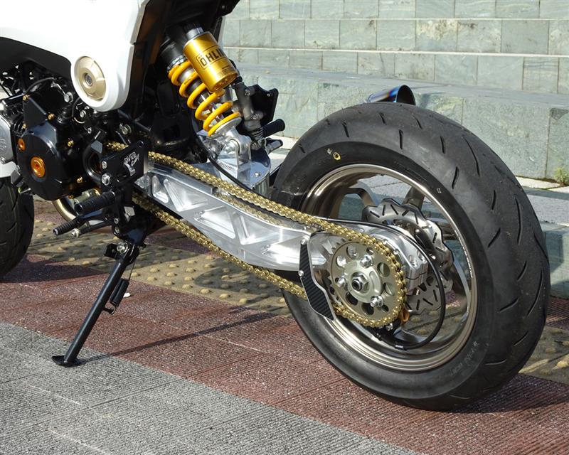 Over Racing スイングアーム モノアーム ホイールセット のパーツレビュー グロム125 うるふ みんカラ