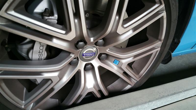ボルボ 純正 ポールスター専用ホイール のパーツレビュー S60 Flower71 みんカラ