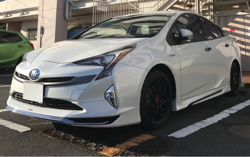 【楽天スーパーセール】 プリウス モデリスタ フロント 黒 218 アップグレードスタイル パーツ