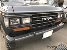 ランドクルーザー60トヨタ(純正) 純正グリルの全体画像