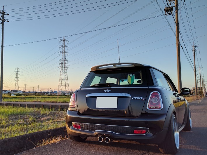 BMW MINI(純正) クーパー純正 ルーフスポイラー のパーツ