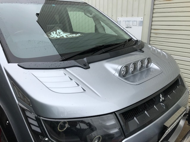 AUTO FLAGS X4X ボンネットディフレクター のパーツレビュー