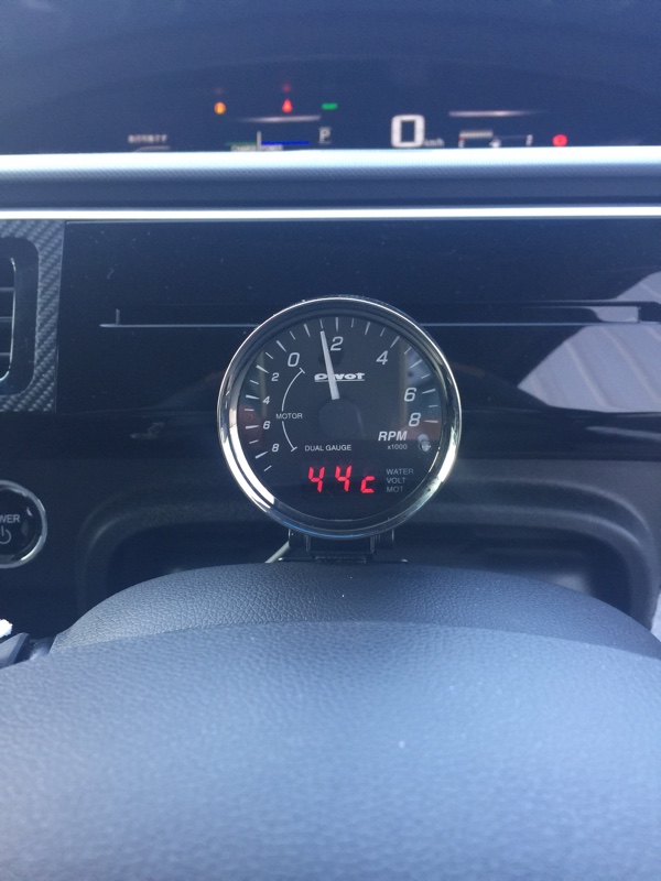 Pivot Dual Gauge Pro タコメーター Dpt Dpt H Dpt Ht Dpt N のパーツレビュー ステップワゴンスパーダ ハイブリッド 赤い彗星のにゃー みんカラ