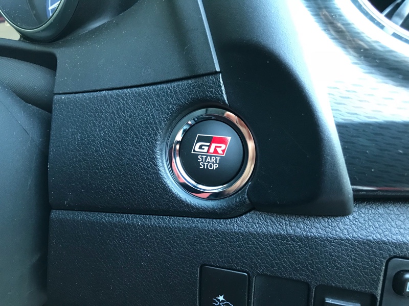 トヨタ(純正) GR用プッシュスタートスイッチ のパーツレビュー