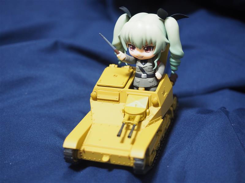 ガールズ&パンツァー アンツィオ高校 CV33型快速戦車 ねんどろいどもあ