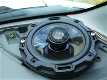 T142 Rockford Fosgate(ロックフォードフォスゲート)の