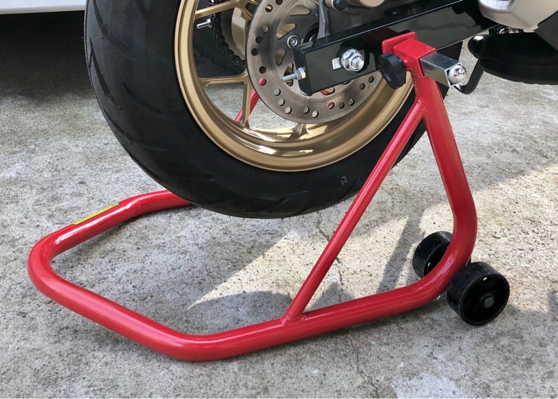 STRAIGHT / TOOL COMPANY STRAIGHT メンテナンススタンド リヤ用 ミニ ワイドタイプ のパーツレビュー | グロム125(you5o) | みんカラ STRAIGHT / TOOL COMPANY STRAIGHT メンテナンススタンド リヤ用 ミニ ワイドタイプ のパーツレビュー | グロム125(you5o) | みんカラ