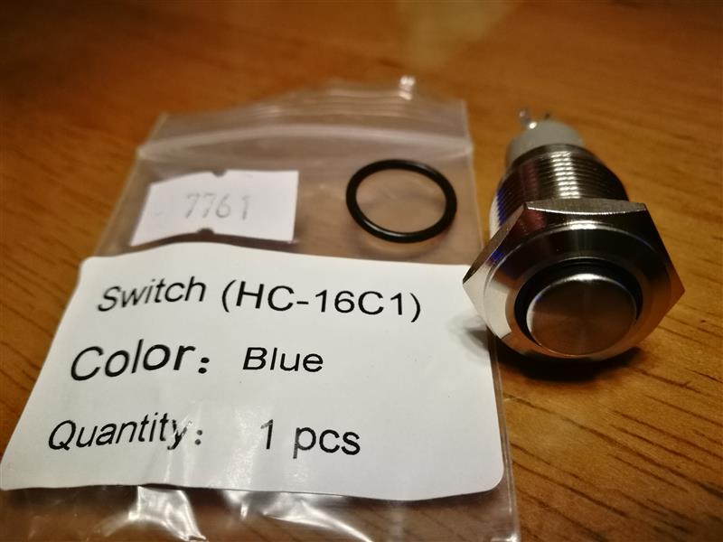海渡電子 Kaito7761 青色 丸形ロック付dcプッシュスイッチ On On ランプ F18 F16 Mm のパーツレビュー エクストレイル Jun1970 みんカラ